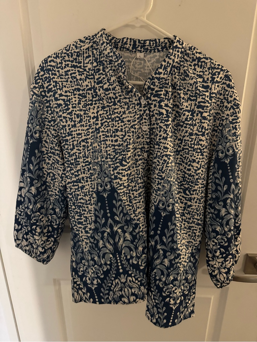 Blue & White Patterned Button Blouse LIGHTWEIGHT